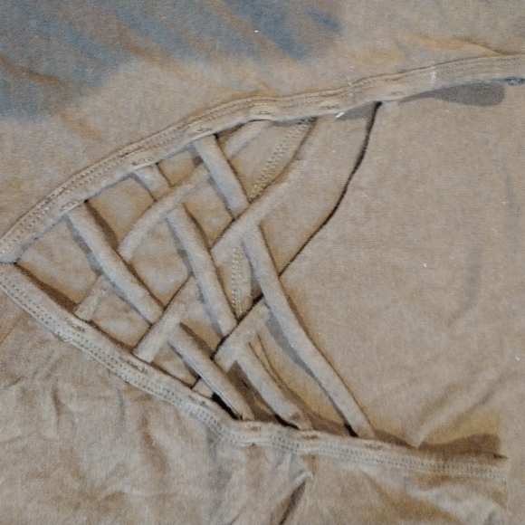 Green Cross-Back Tunic - Picture 4 of 4